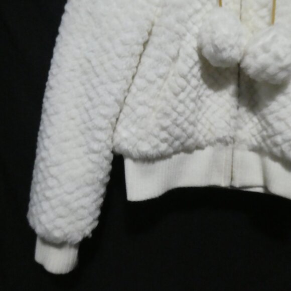 ECKO UNLTD RED | White Quilted Faux Fur Jacket with Pom Pom Hood Drawstring - Picture 9 of 16